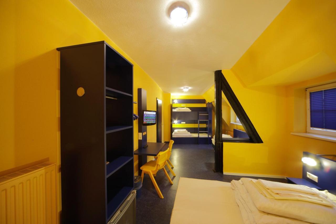 Bed’nBudget Expo-Hostel Dorms Hannover Buitenkant foto